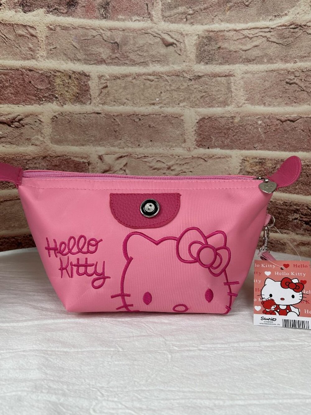NO.619 Hello Kitty MAKEUP BAG